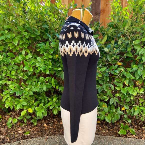 The Upside Fairbanks Blanche Half Zip - Picture 6 of 9